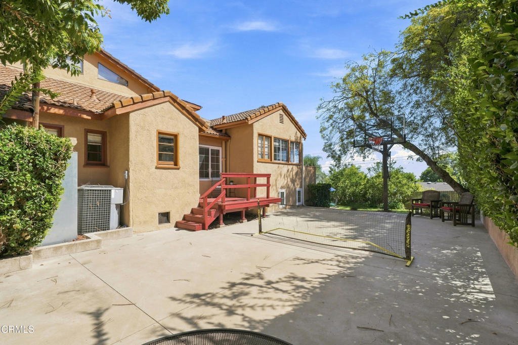 595 Elm Avenue Sierra Madre CA 91024 74 595 Elm Avenue Sierra Madre CA 91024