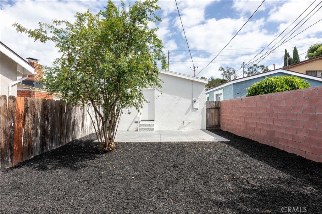 1730 W Spring Street Long Beach CA 90810 34 1730 W Spring Street Long Beach CA 90810