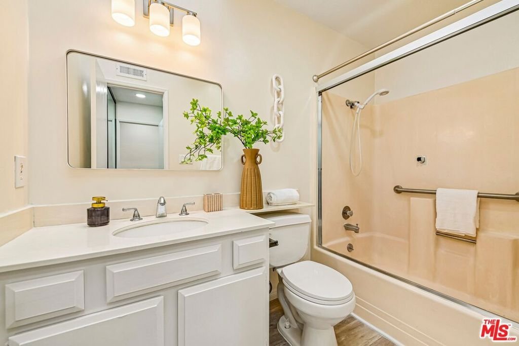 1015 Arcadia Avenue 8 Arcadia CA 91007 10 1015 Arcadia Avenue 8 Arcadia CA 91007