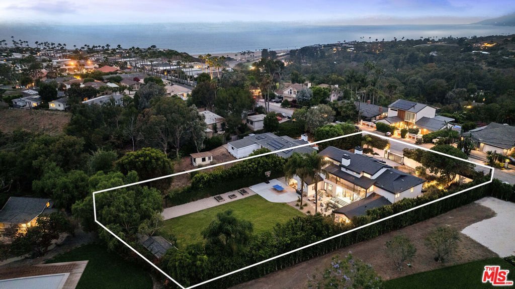 29328 Heathercliff Road Malibu CA 90265 42 29328 Heathercliff Road Malibu CA 90265