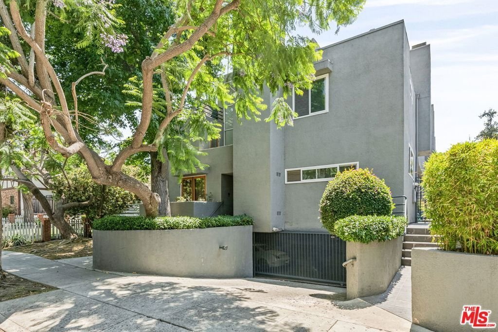 2408 34th Street 4 Santa Monica CA 90405 35 2408 34th Street 4 Santa Monica CA 90405