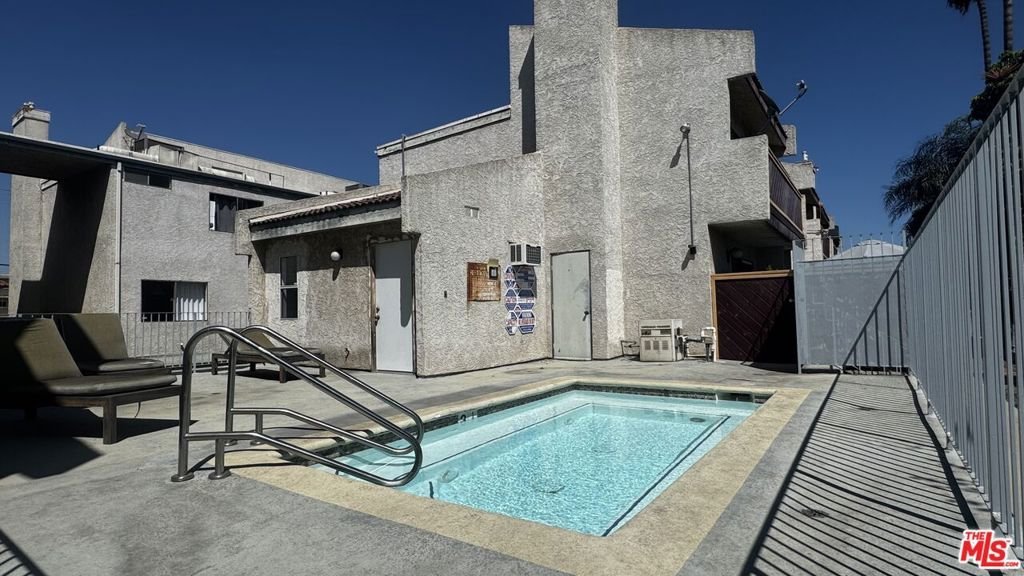 15554 Parthenia Street 8 Los Angeles CA 91343 36 15554 Parthenia Street 8 Los Angeles CA 91343