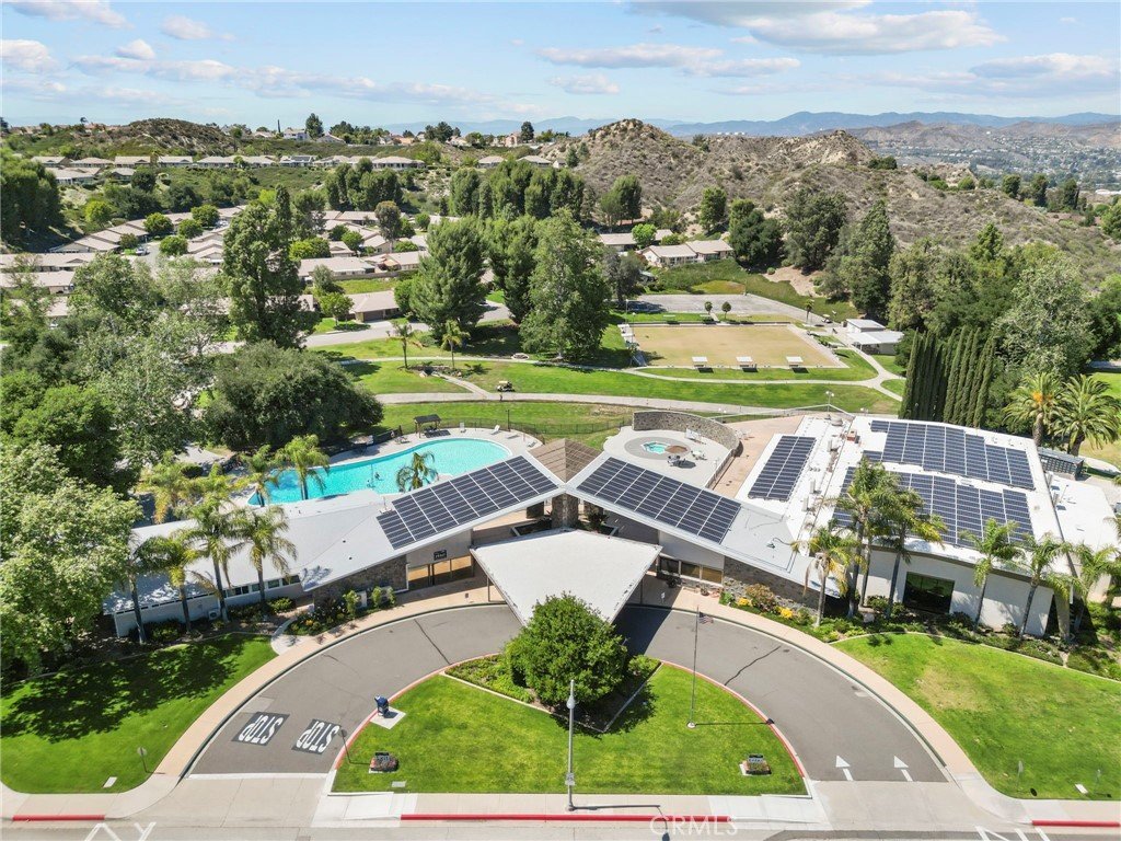 19157 Avenue Of The Oaks A Newhall CA 91321 25 19157 Avenue Of The Oaks A Newhall CA 91321