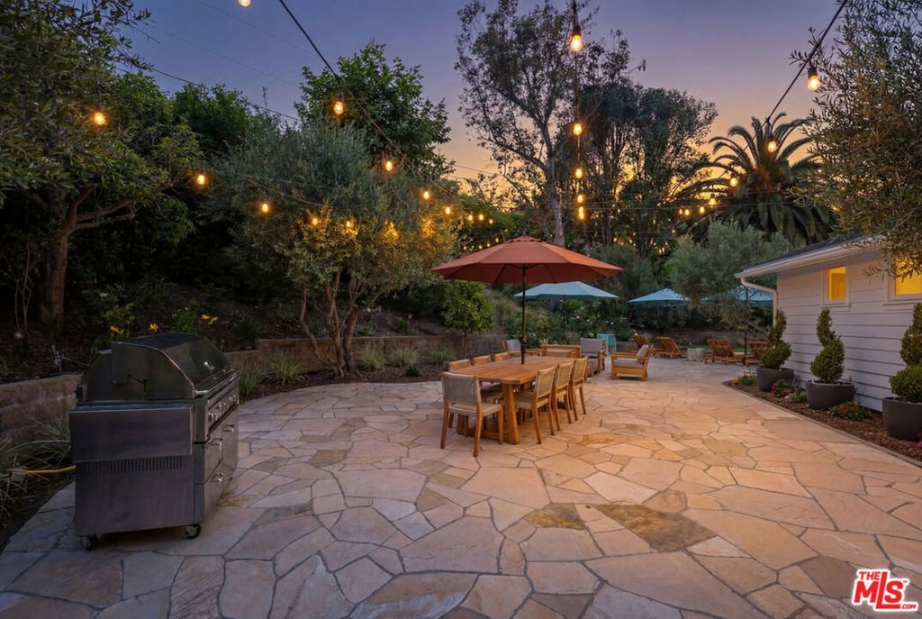 6456 Sycamore Meadows Drive Malibu CA 90265 52 6456 Sycamore Meadows Drive Malibu CA 90265