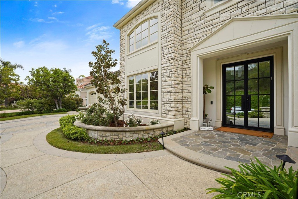 25418 Cumberland Calabasas CA 91302 52 25418 Cumberland Calabasas CA 91302