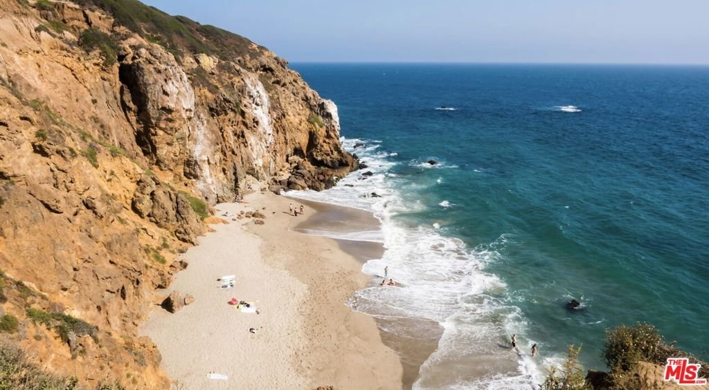 29206 Heathercliff Road Malibu CA 90265 23 29206 Heathercliff Road Malibu CA 90265