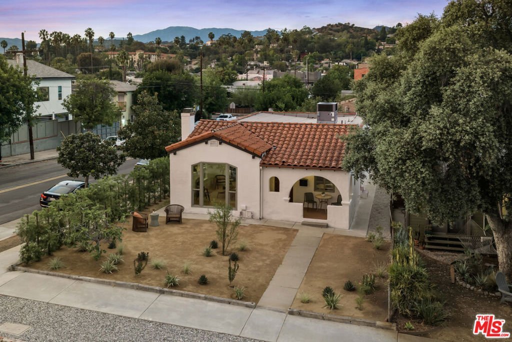 5001 Buchanan Street Los Angeles CA 90042 27 5001 Buchanan Street Los Angeles CA 90042