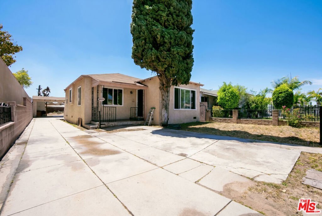 4448 E 56th Street Maywood CA 90270 25 4448 E 56th Street Maywood CA 90270