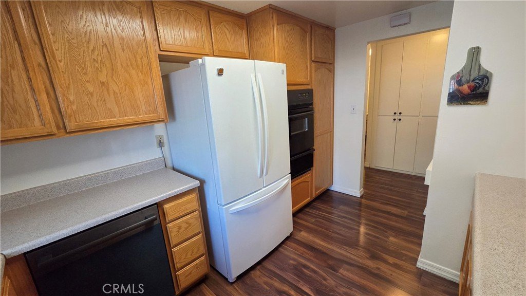19340 Oak Crossing Newhall CA 91321 28 19340 Oak Crossing Newhall CA 91321