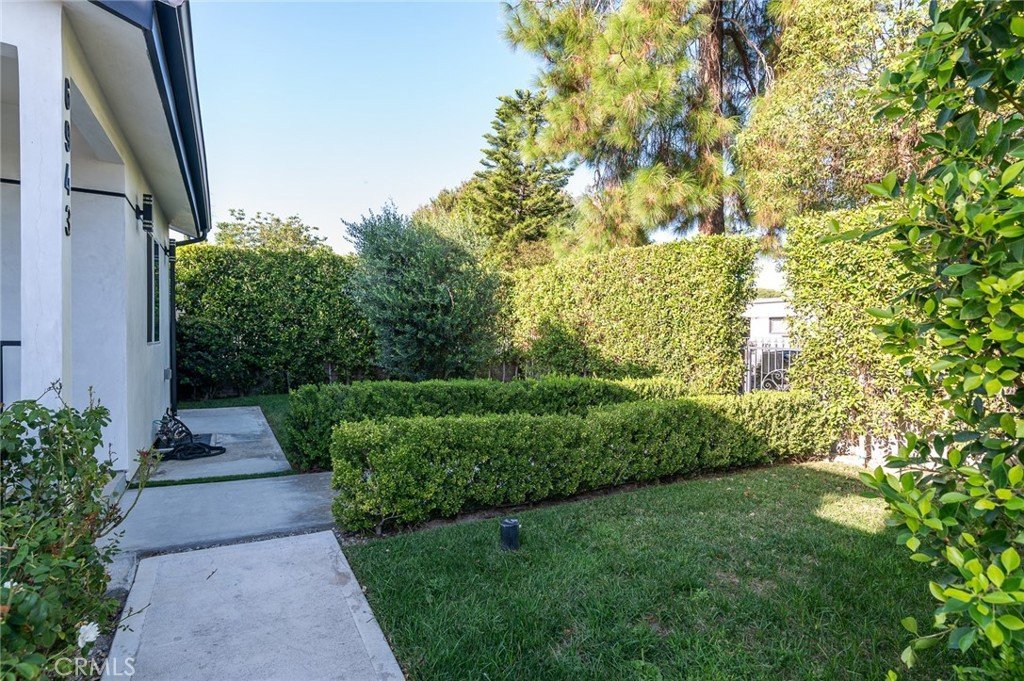 6943 Goodland Avenue North Hollywood CA 91605 30 6943 Goodland Avenue North Hollywood CA 91605