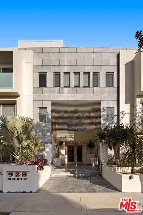 928 N Croft Avenue 102 Los Angeles CA 90069 18 928 N Croft Avenue 102 Los Angeles CA 90069