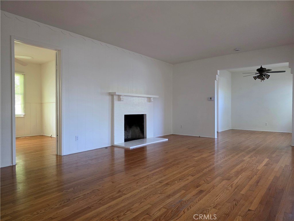 14954 Wyandotte St Van Nuys CA 91405 35 14954 Wyandotte St Van Nuys CA 91405