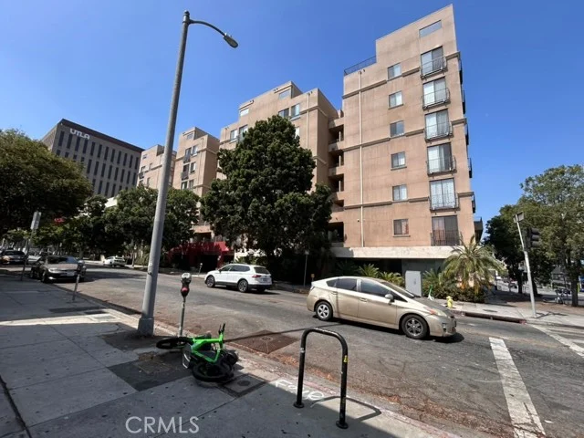 625 S Berendo #601, Los Angeles