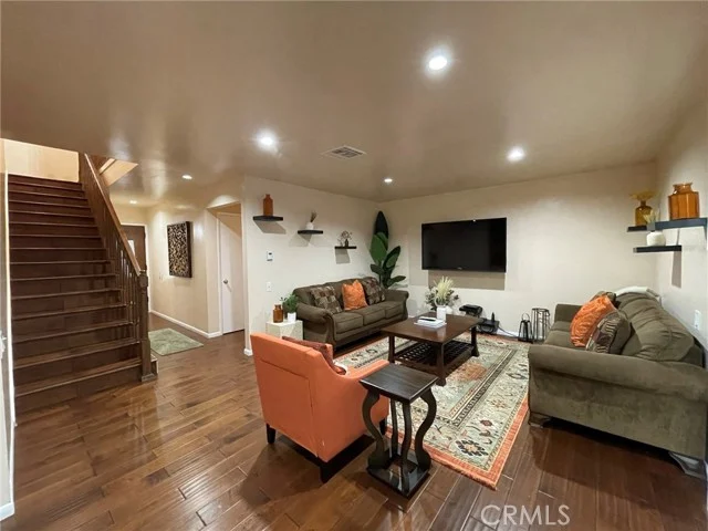 3500 W Manchester Boulevard #195, Inglewood