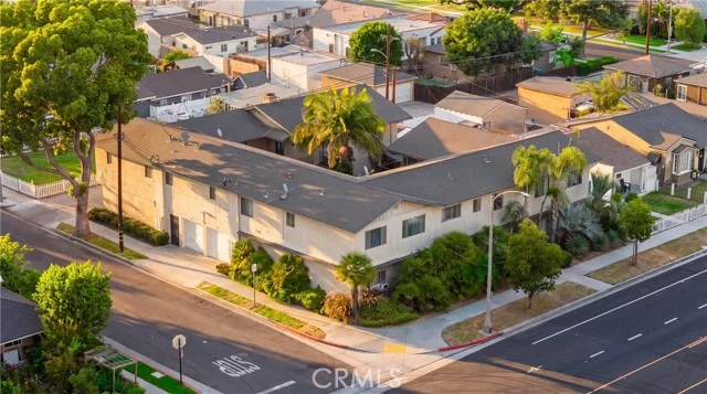 1005 E Harding Street, Long Beach