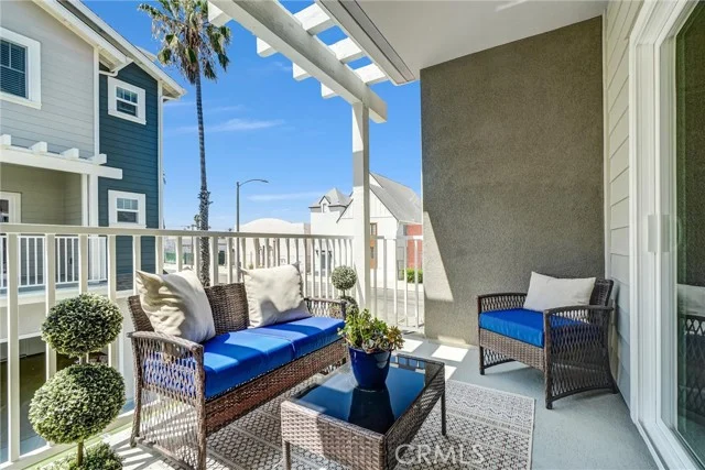 200 E 14th Street #8 photo 5