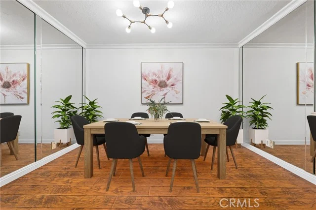 18730 Hatteras #48, Tarzana