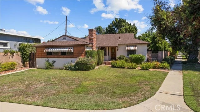 17231 Lanark, Van Nuys