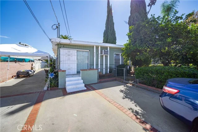 6106 Colfax Avenue photo 3