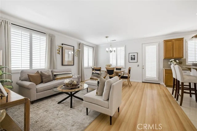 17537 Sagebrush photo 3