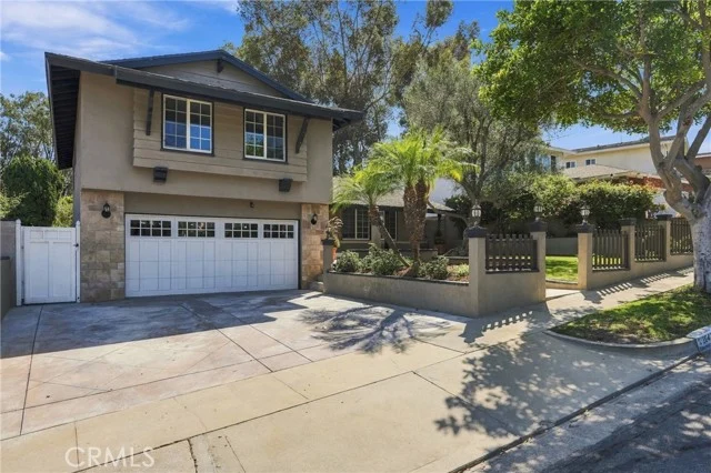 26436 Via Marquette, Lomita