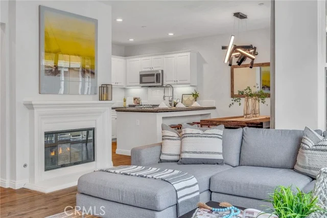1800 Oak #328, Torrance