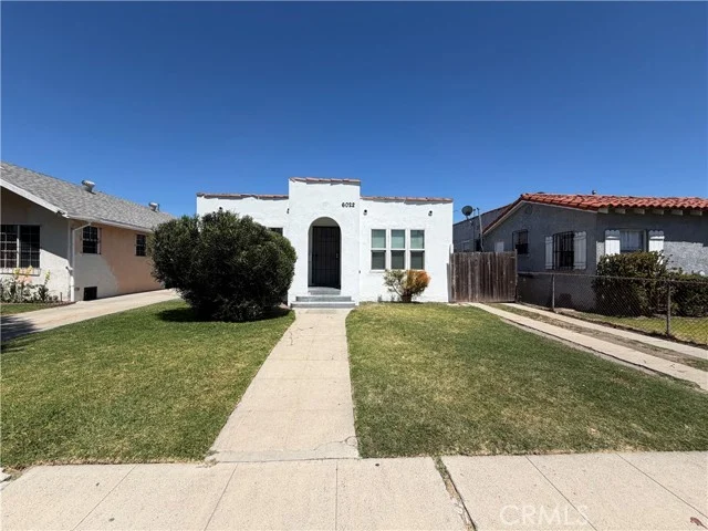 6022 Arlington Avenue, Los Angeles