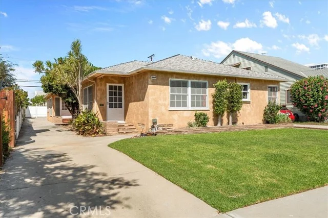 3633 Lime, Long Beach