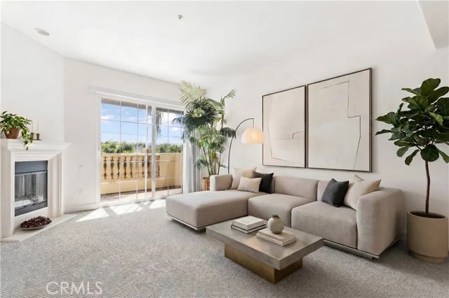 14343 Burbank Boulevard #301, Sherman Oaks