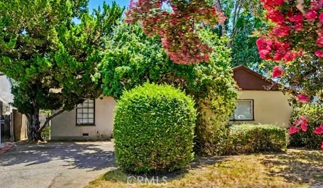 16636 Gilmore Street, Van Nuys