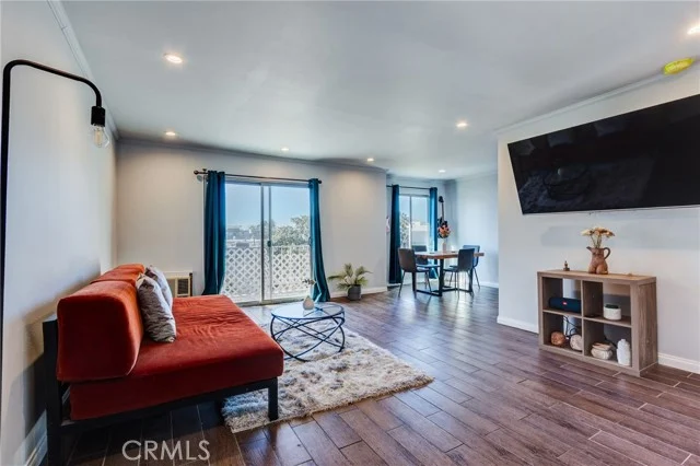 3734 S Canfield Ave #330, Los Angeles