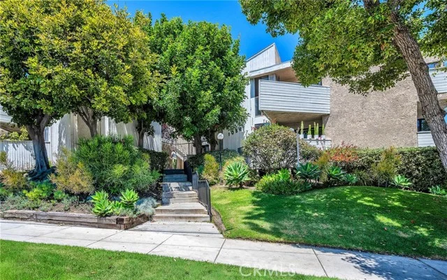 10521 National Blvd. #213, Los Angeles