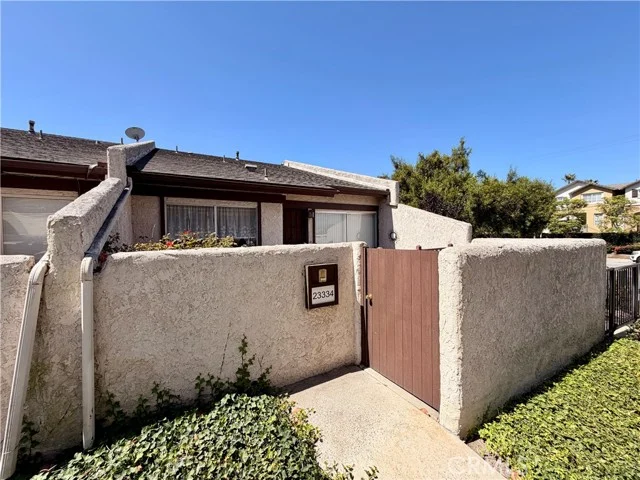 23334 S Vermont Avenue photo 3