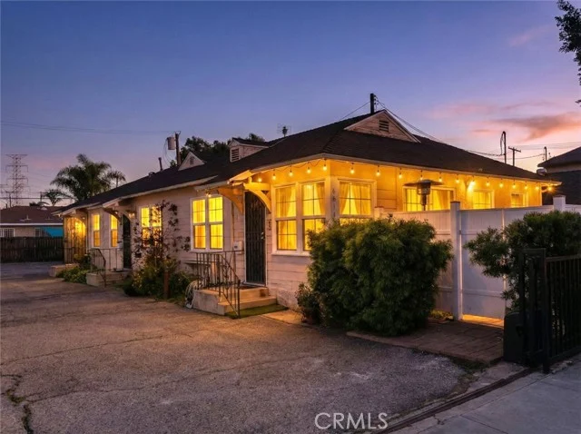 6614 Camellia Avenue photo 1