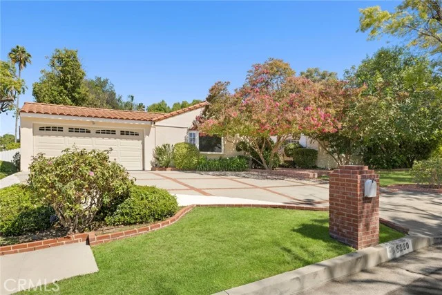 5220 Collier Place photo 1