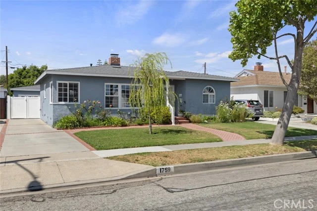 1759 W 244th photo 1