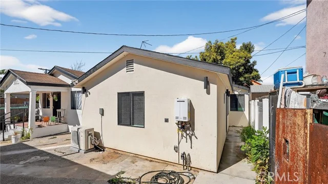 3631 Trinity Street photo 1