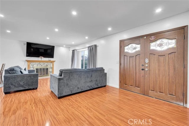 18222 Coltman photo 4