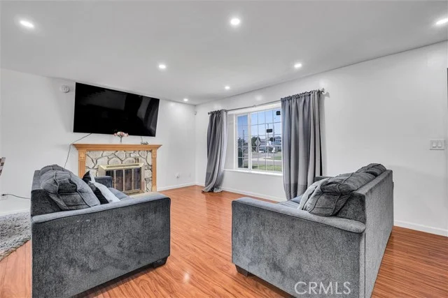 18222 Coltman photo 5