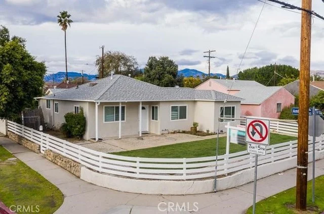 12955 Montague photo 1
