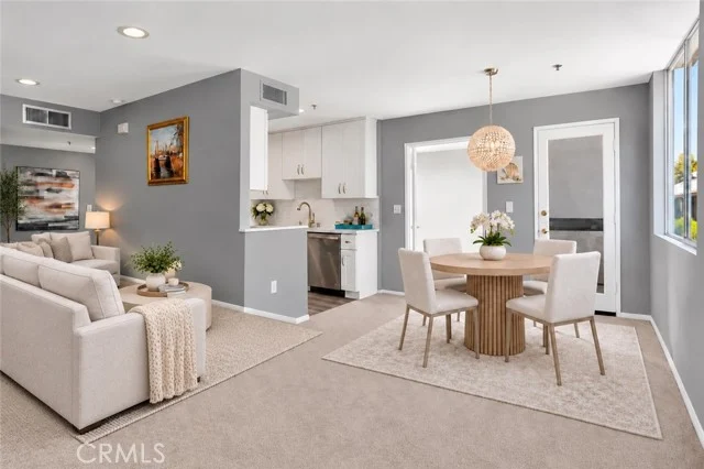 4501 Cedros Avenue #239, Sherman Oaks
