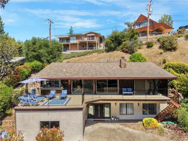 2232 East Lakeshore Drive, Agoura Hills