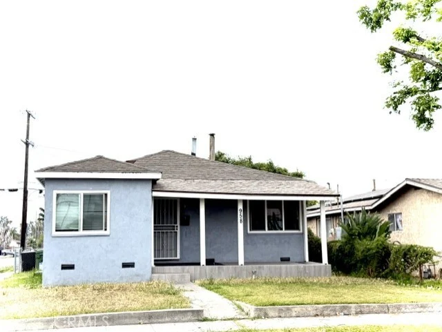 958 E 105th, Los Angeles