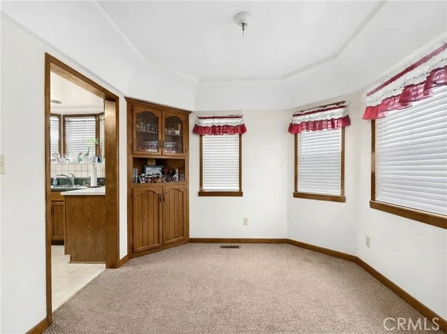1305 S Cabrillo photo 4