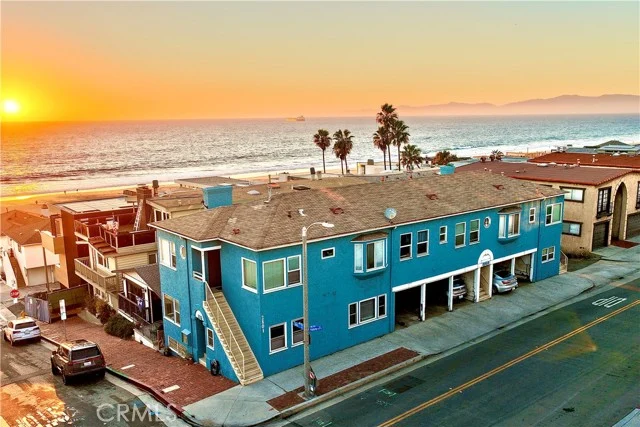 123 28th, Manhattan Beach