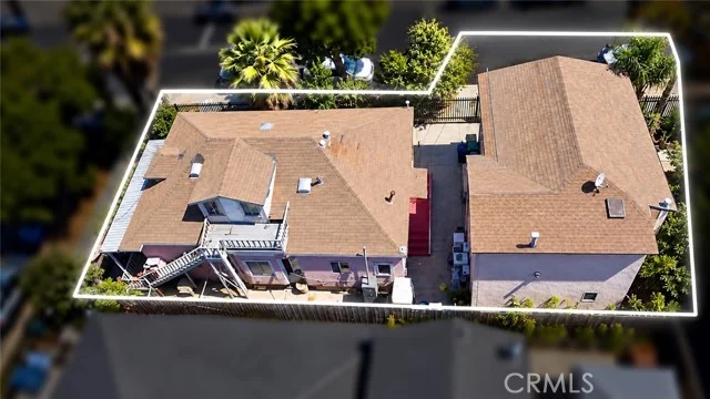 122 N Fickett St photo 3