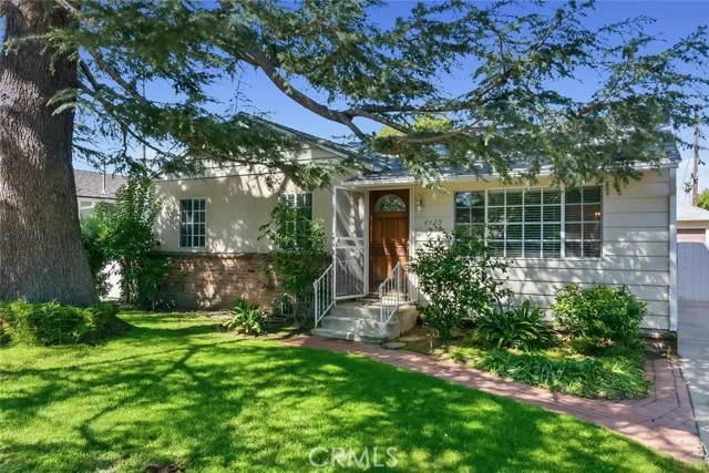 4425 Stern, Sherman Oaks