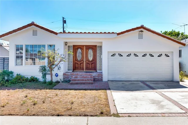 2765 Colby photo 1