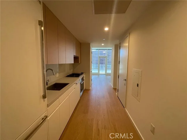 877 Francisco Street #1921 photo 2