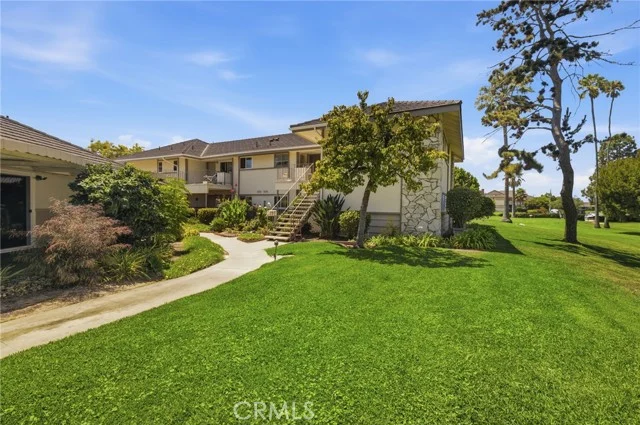 22716 Nadine Circle #A photo 3